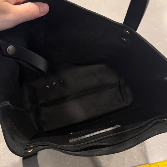 Portland Leather Black Tote Bag - Picture 10 of 10